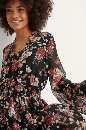 NA-KD Boho Veckad klänning - Flower