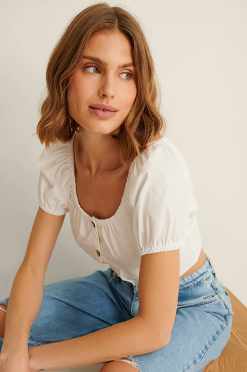 NA-KD Boho Croppad bomullstopp med knappar - White