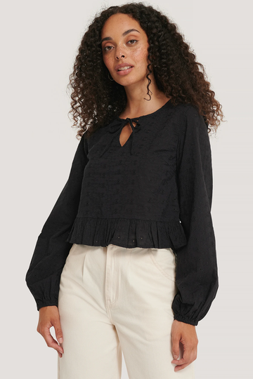 NA-KD Boho Blus Med Volanger - Black