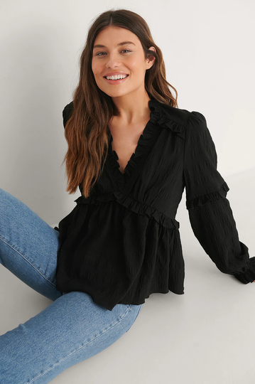 NA-KD Boho Recycled lS volangblus med struktur - Black