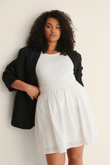 NA-KD Boho Smockad Minikjol I Broderie Anglaise - White