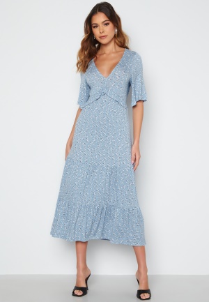 Happy Holly Kora flounce dress Light blue / Floral 32/34