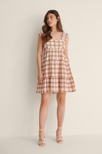 NA-KD Boho Rutig Miniklänning Med En Volang - Checkered