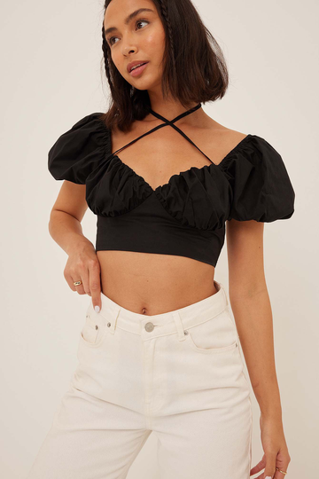NA-KD Boho Ekologisk bomullstopp med veck fram - Black