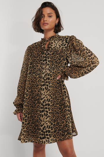 NA-KD Boho Miniklänning Med Ryschkrage - Leopard