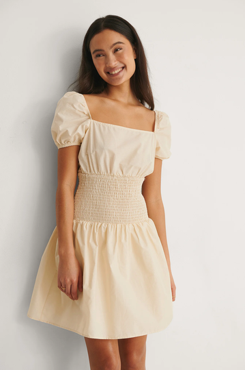 Trendyol Miniklänning Med Volangdetalj - Beige