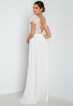 Bubbleroom Occasion Camellia Wedding Gown White 46