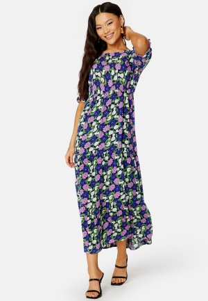 Happy Holly Trulie dress Blue / Patterned 40/42