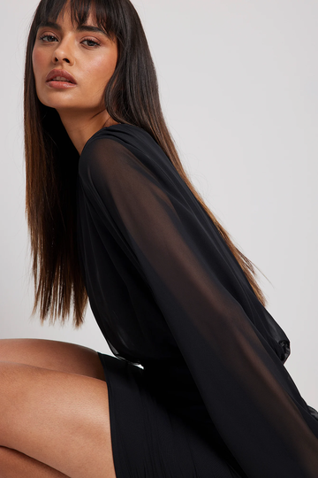 NA-KD Boho Miniklänning med smockad kjol - Black
