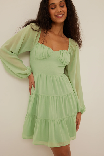 NA-KD Boho Miniklänning med volangdetalj - Green