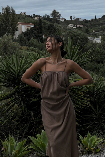 NA-KD Boho Flowy midiklänning i mjuk bomull - Brown