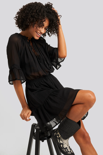 NA-KD Boho Short Sleeve Flounce Mini Dress - Black