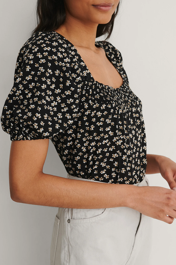 NA-KD Boho Spetstopp med öppen rygg - Multicolor