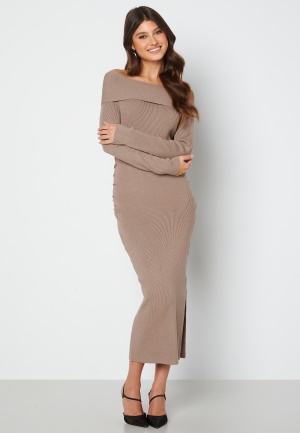 BUBBLEROOM Josie knitted off shoulder dress Light brown S