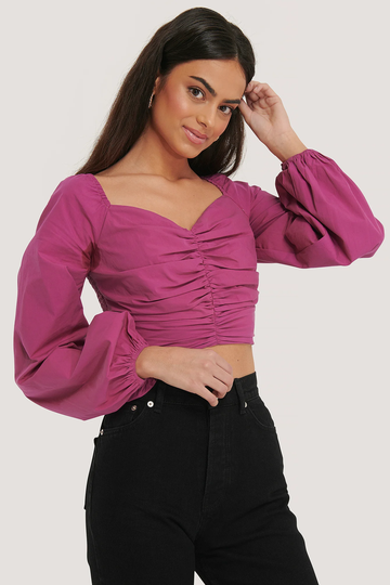 NA-KD Boho Bomullsblus med rynkning fram - Pink