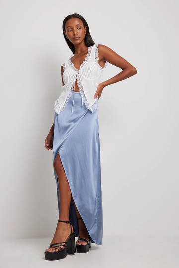 NA-KD Boho Flowy maxikjol i satin - Blue