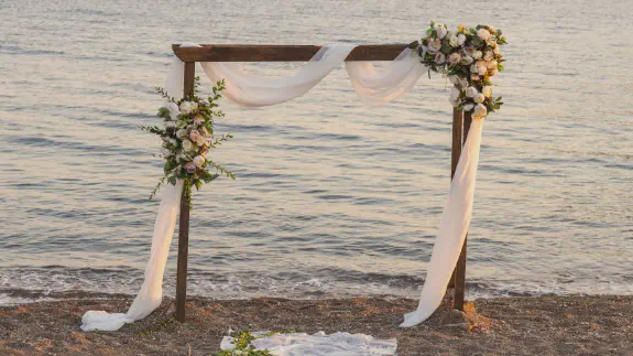 Planera bröllop vid havet i Skåne